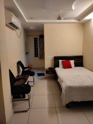 Oyo Flagship 80855 Hotel R Grand Vijayawāda Eksteriør bilde