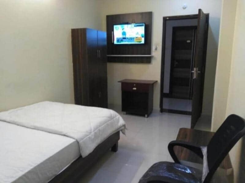 Oyo Flagship 80855 Hotel R Grand Vijayawāda Eksteriør bilde